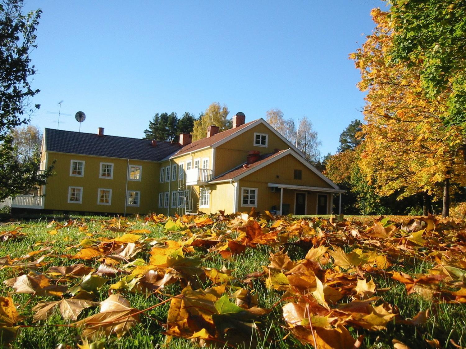 Åsbro Hotel Perolofgarden מראה חיצוני תמונה