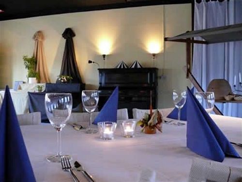 Åsbro Hotel Perolofgarden מראה חיצוני תמונה